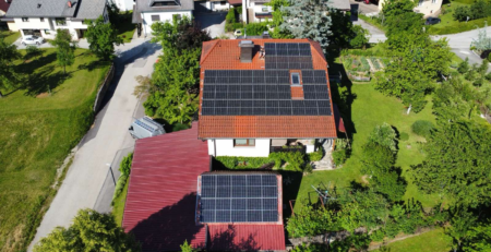MFE Kremesec - sončna elektrarna, Victoriam